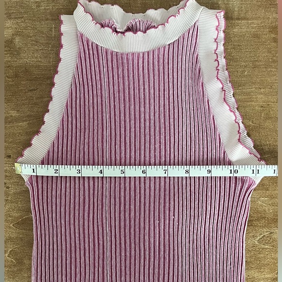 Vintage Striped Sleeveless Top in Pink and White - Picture 3 of 9